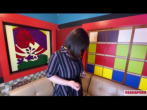 ❤️ Japanse cutie met grote tieten masturbeert met sexspeeltjes en heeft een orgasme. Ze vertelt in een interview over haar neukervaring. Enorme tieten en harig kutje die luid kreunen. Osakaporn ❤❌ Super sex at us ️❤